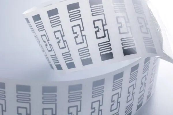 ​Control de acceso: RFID versus biometría